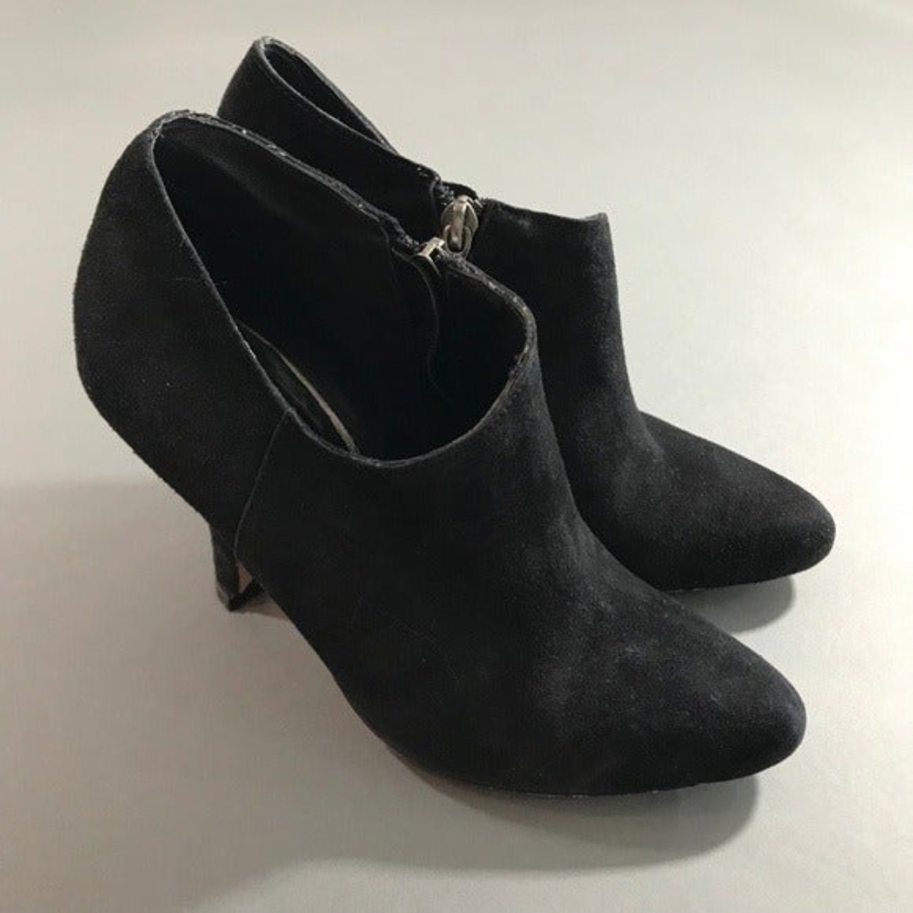 (Sold) Dolce Vita Black Suede Beji Ankle Boots, 6 - Picture 4 of 7